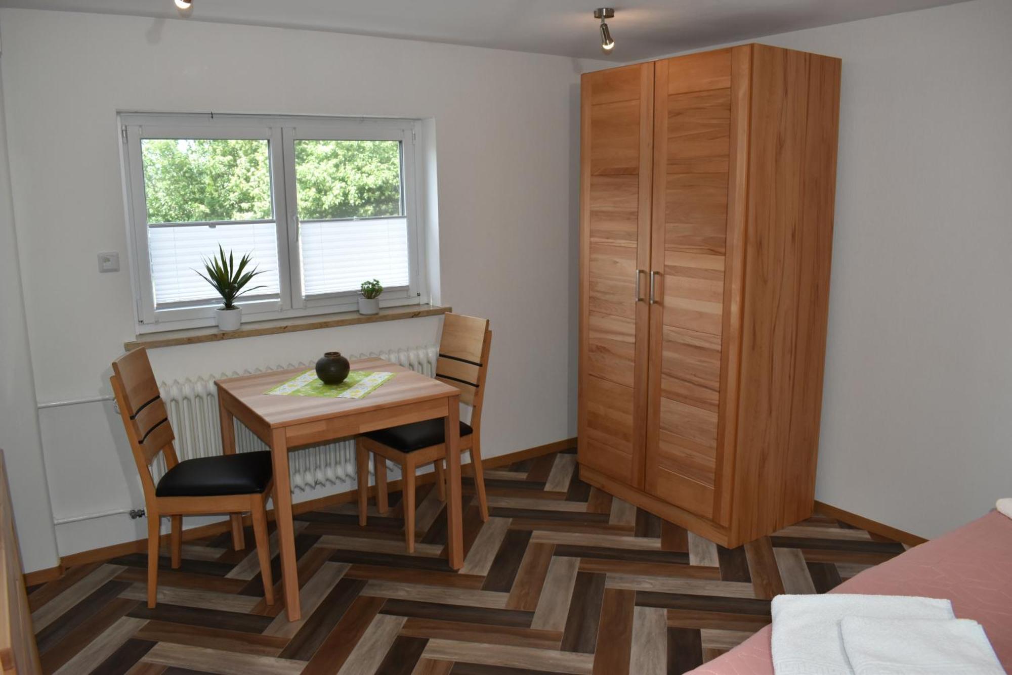 Ferienwohnung Am Steigerwaldrand Sugenheim Eksteriør bilde